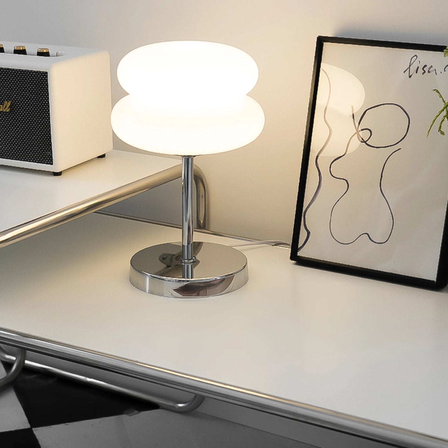 Italian Designer Glass Egg Tart Table Lamp