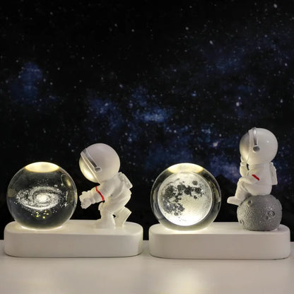 3D Astronaut Crystal Ball LED Night Light